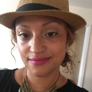 Meet your Posher, Juana